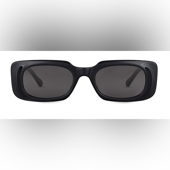 FINLAY Kendall Sunglasses - Black/Grey Lenses main image 4